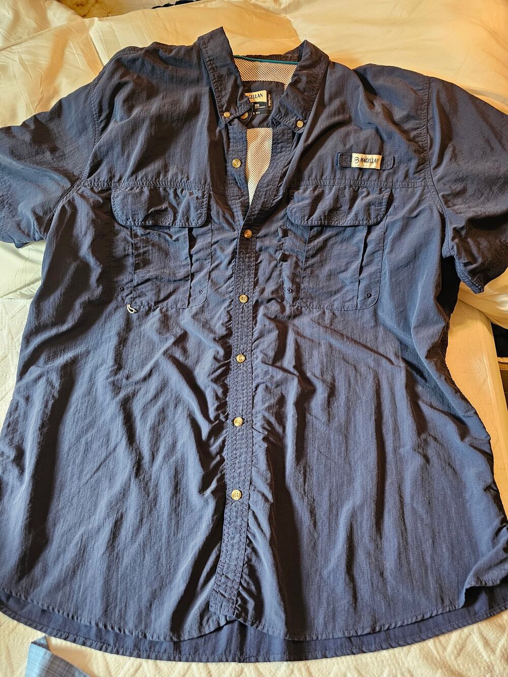 Magellan Mens short sleeved button up shirt